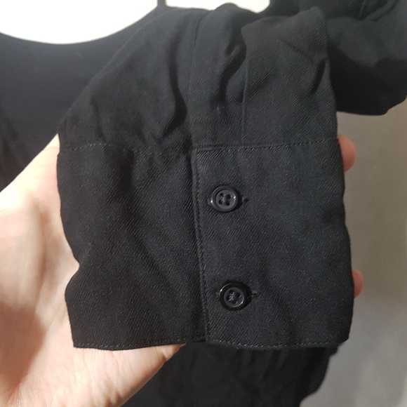 Cloth & Stone Anthropologie Cold Shoulder Button Down Blouse - Picture 5 of 12